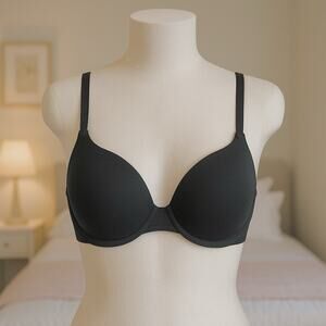 Juicy Couture Pure Black Underwire Push-Up Bra 36B Medium Padding Style 4002-65